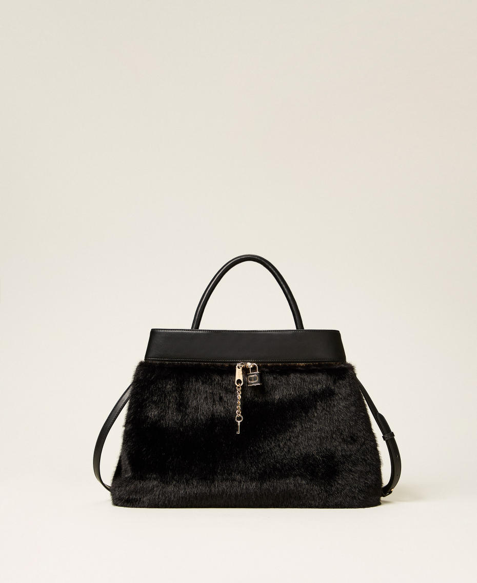 Bolso shopper de pelo sintético con lock Oval T Negro Mujer 252TD8400_00006_01