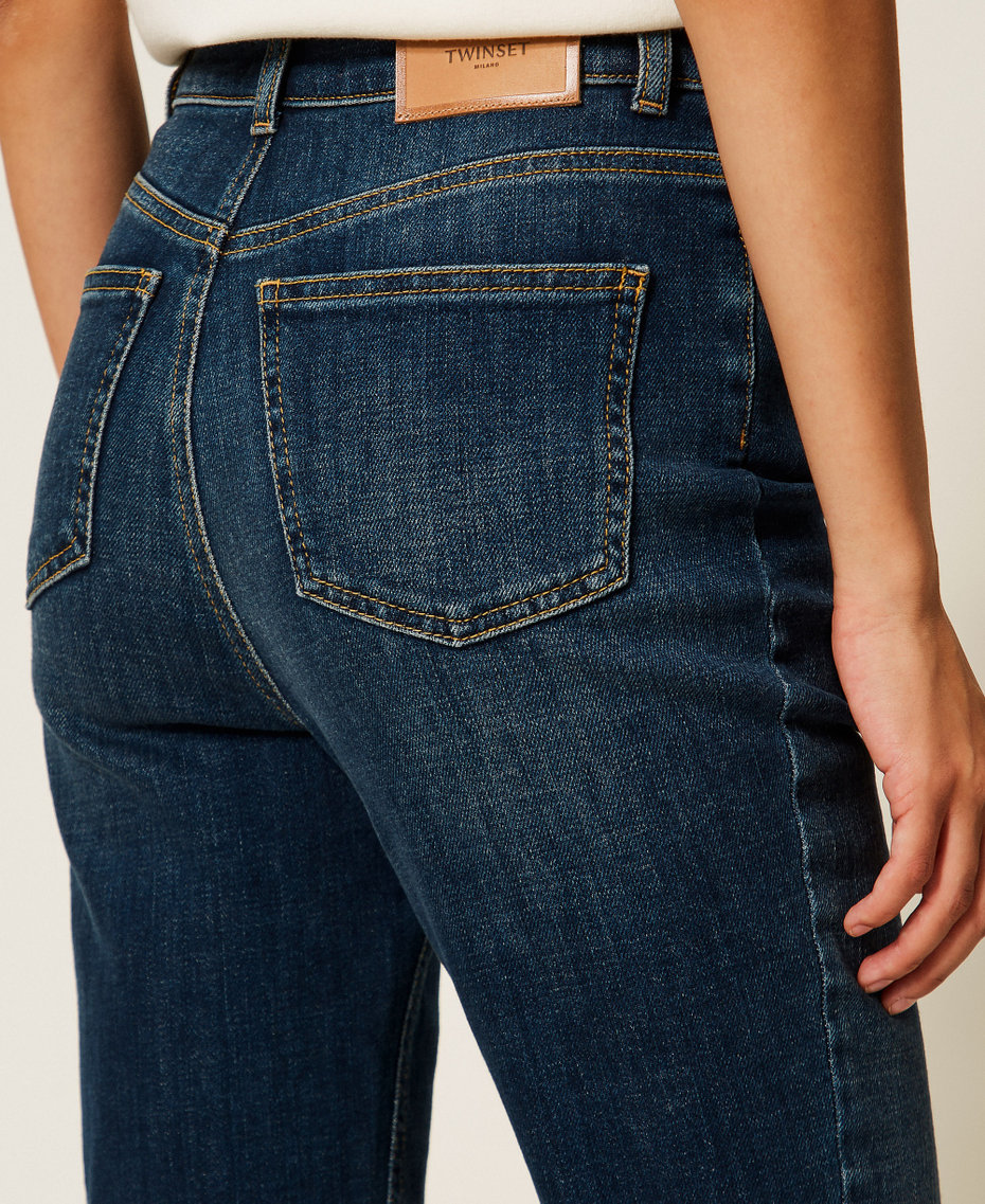 Five-pocket cropped jeans "Mid Denim" Blue Woman 261TP2690_01611_04