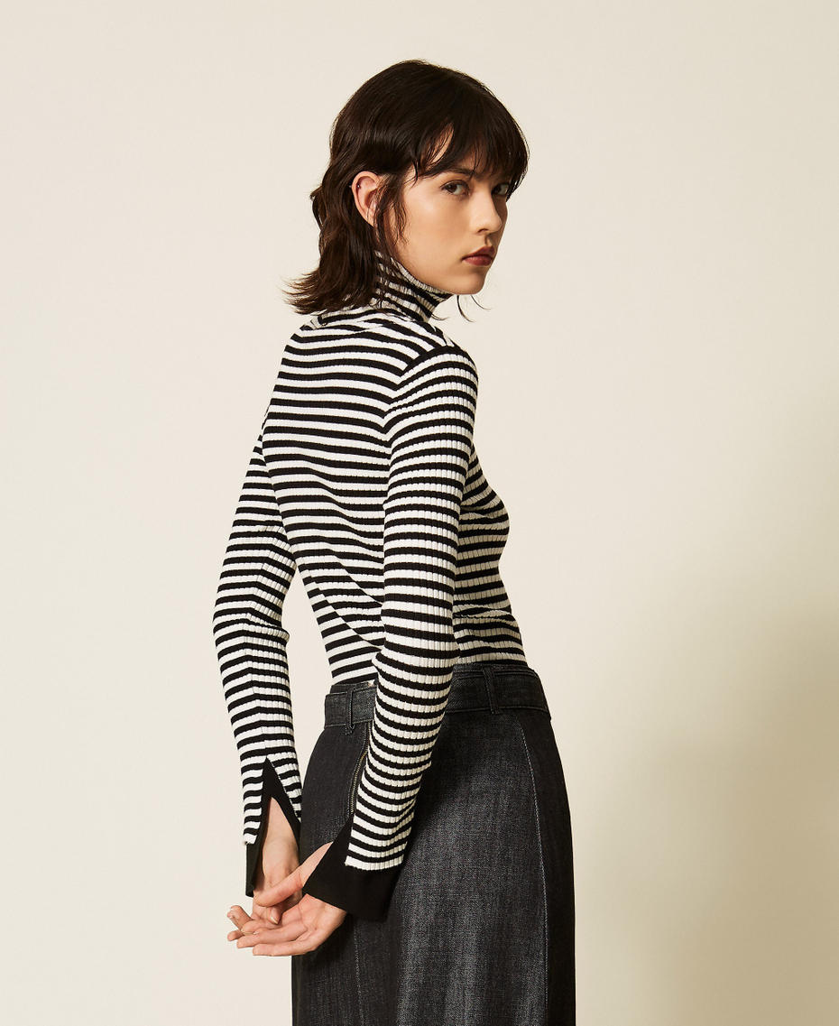 Pull col montant ray&eacute; Rayure Noir/Blanc "Neige" Femme 262AP3250_13764_03