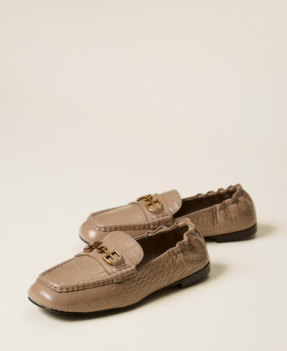 Mocassins en cuir imprim&eacute; croco