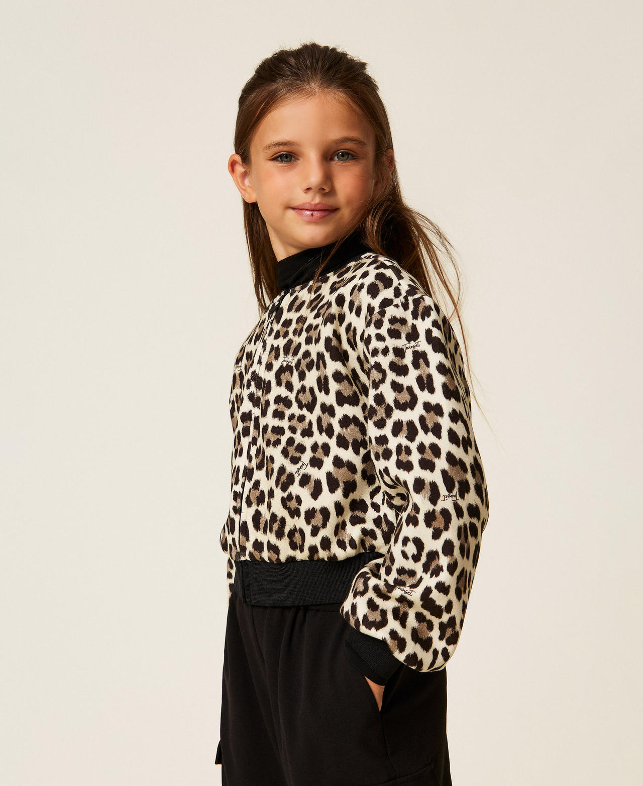 Scuba fabric animal print bomber jacket Leopard Print Girl 252GJ2023_12700_02