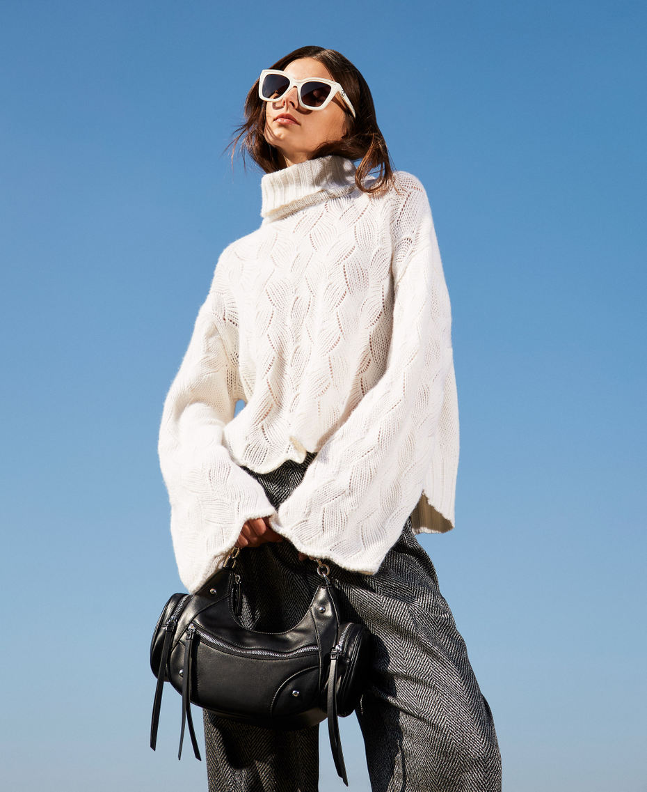 Wool blend turtle neck jumper with scalloped hem White Snow Woman 252TT3424_00282_PC