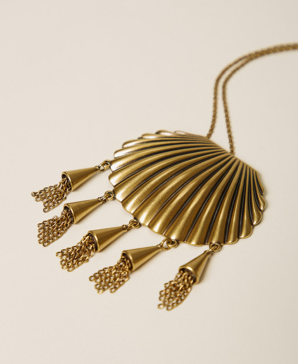 Necklace with shell pendant Old Gold Woman 261TO5510_12616_02