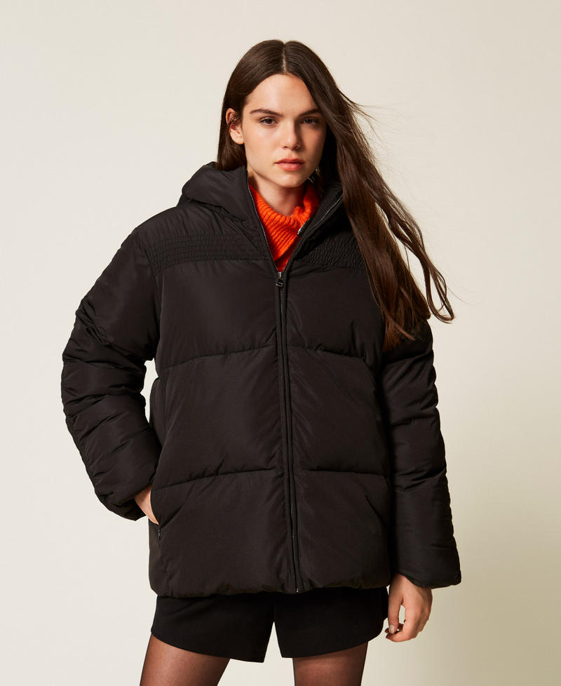 Doudoune avec surpiqûres et capuche Noir Femme 252AT2170_00006_03