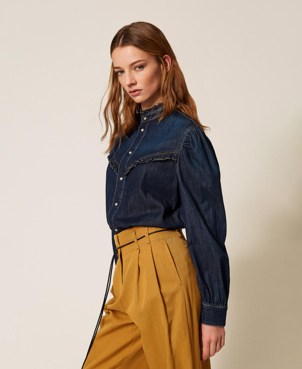 Denim shirt with ruffles Dark Denim Woman 261TP2672_01313_02