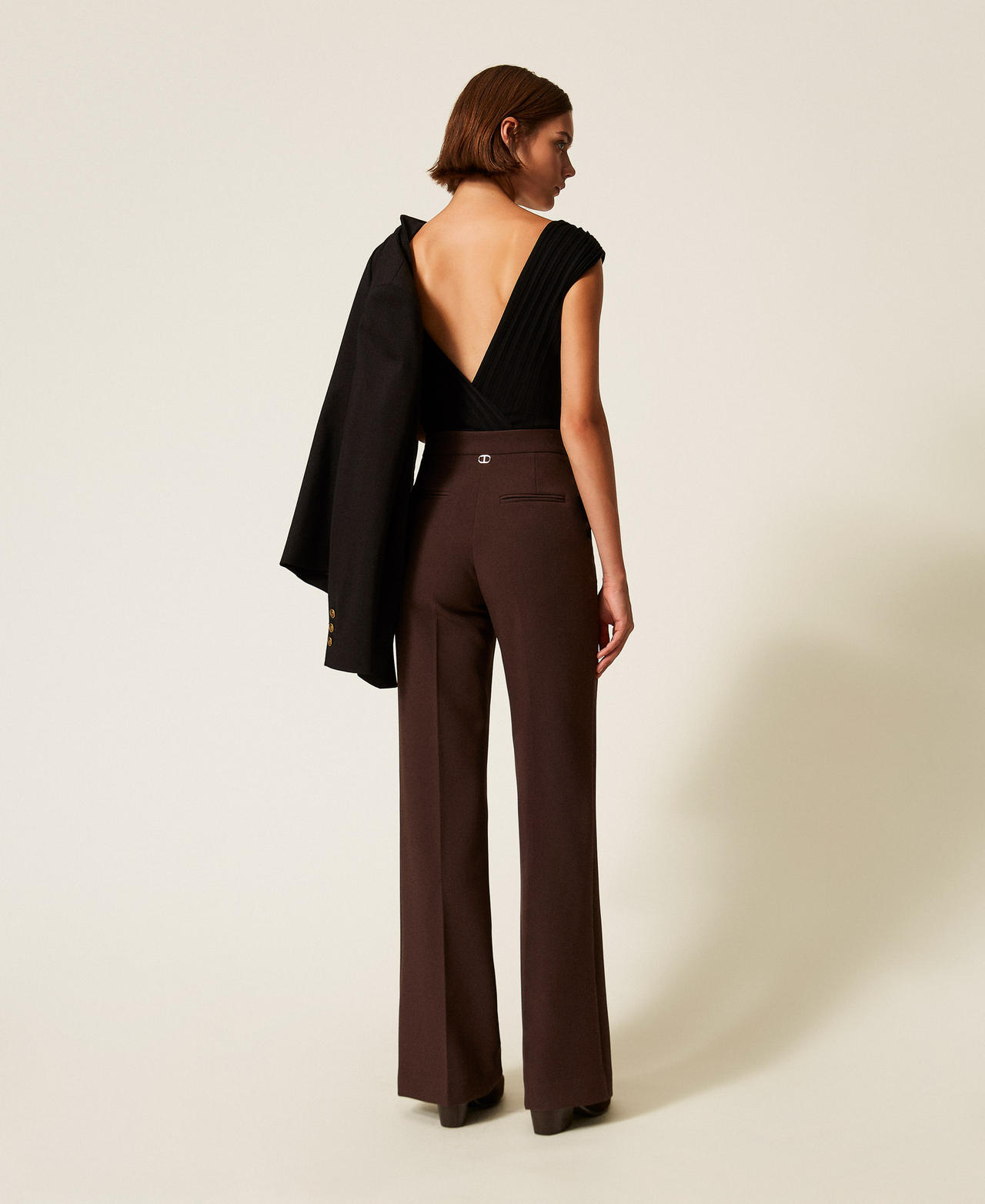 Straight leg crêpe trousers Black Chocolate Woman 252TT2381_11054_03