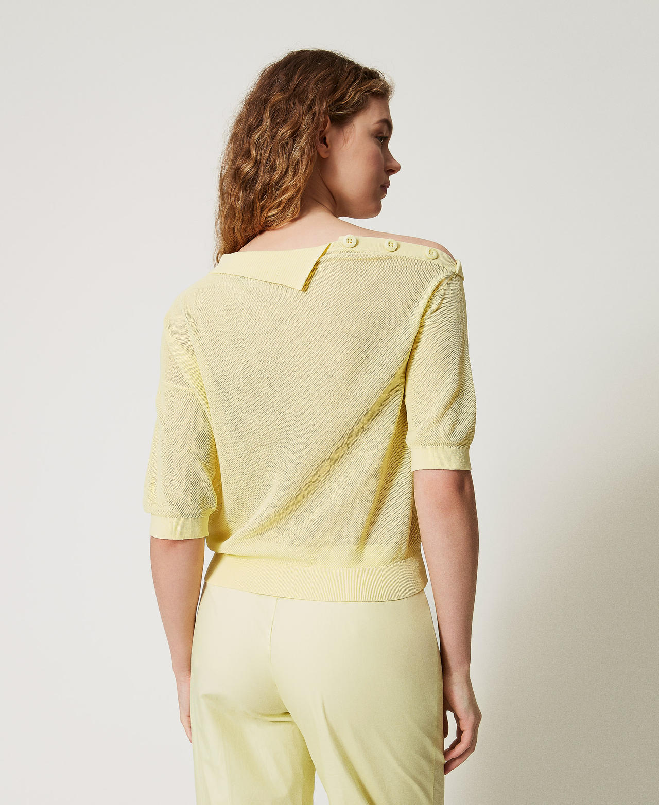Asymmetrischer One-Shoulder-Pullover Yellow Pear Frau 251AX3031_12348_02