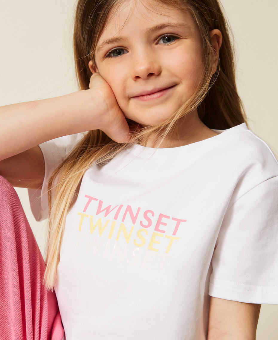 Baby-T-Shirt mit Multicolor-Logo Mattwei&szlig; M&auml;dchen 261GB2180_00526_04