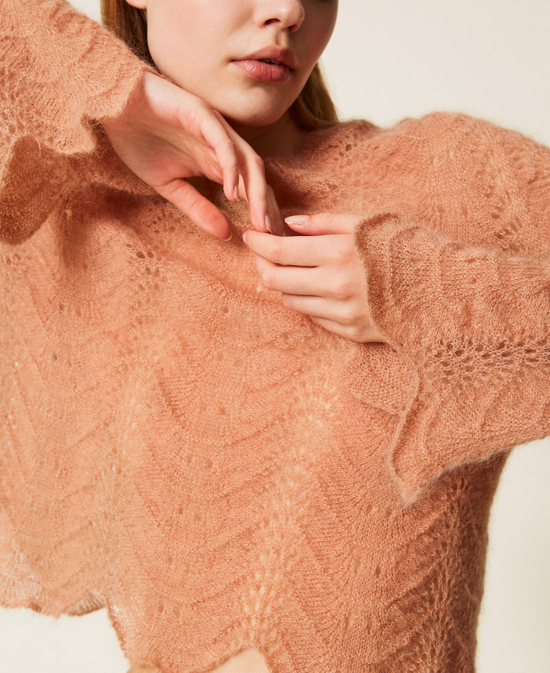Pull en mohair mélangé avec festons Marron « Toasted Nut » Femme 252TP3524_12606_04