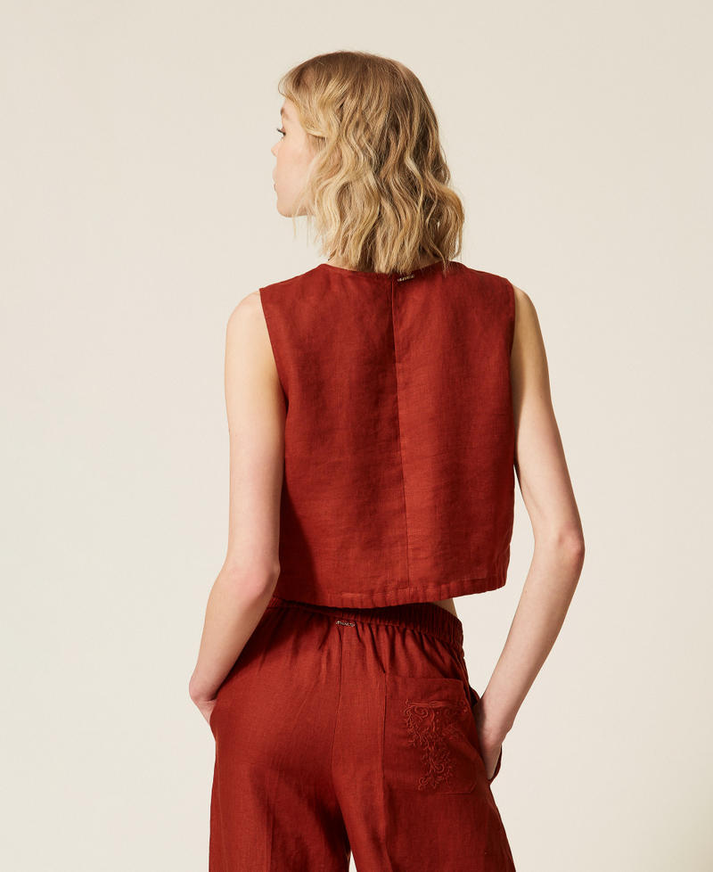 Top aus Leinen mit aufgesticktem Logo &bdquo;Henna&ldquo; Brown Frau 261TT2303_13332_03