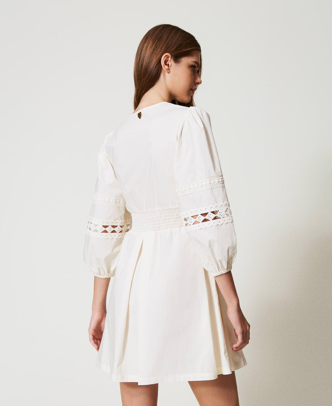 Short poplin dress with crochet detail Mother Of Pearl Woman 251LB2KEE_00059_03