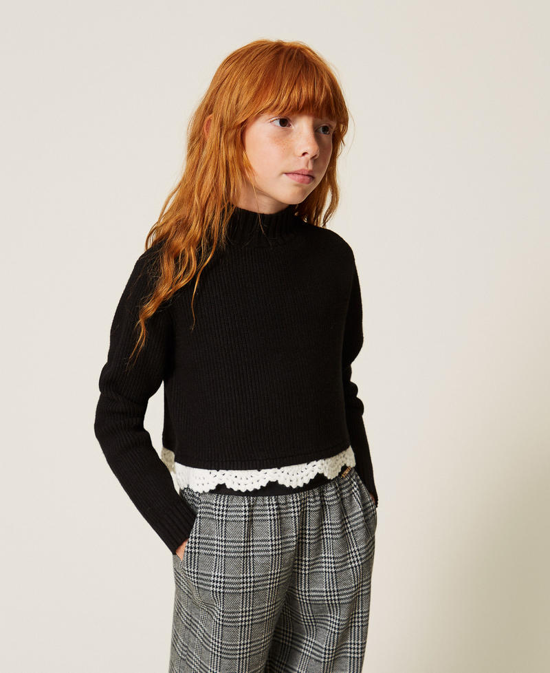 Pull col montant avec crochet Noir/Trimming Blanc "Neige" Fille 262GJ3080_14009_02