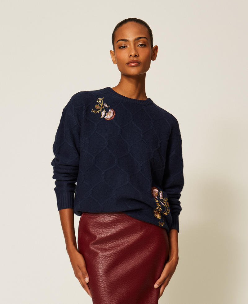Crew neck wool jumper with floral embroidery Blue Paint Woman 262AP3191_13182_01