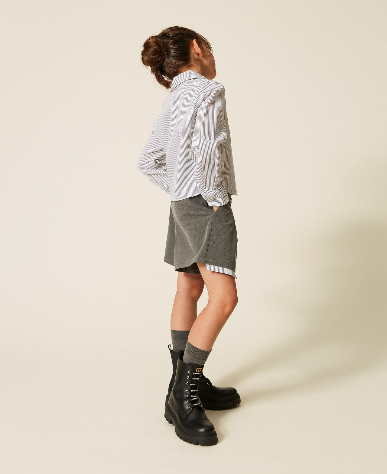 Chemise en popeline ray&eacute;e Rayure Blanc Cass&eacute;/Gris Anthracite Fille 262GJ214A_13821_02
