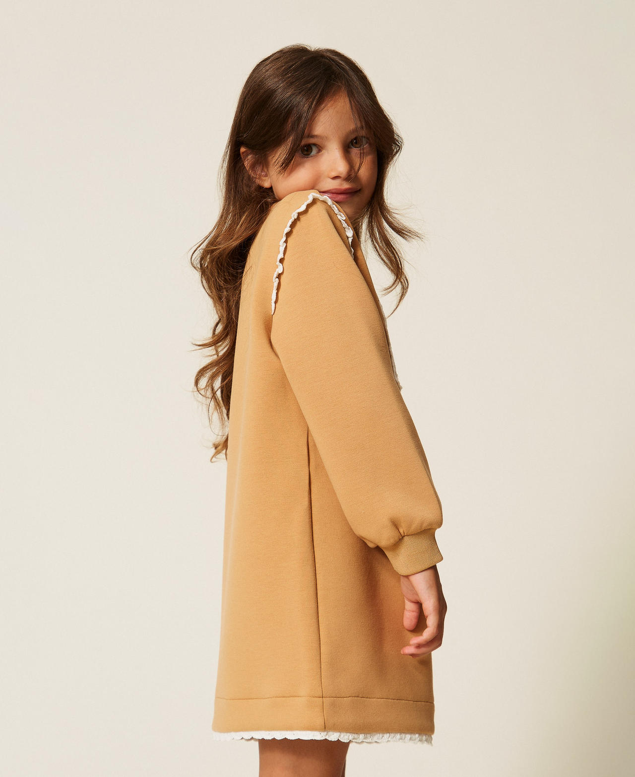 Robe courte fille en scuba avec dentelle