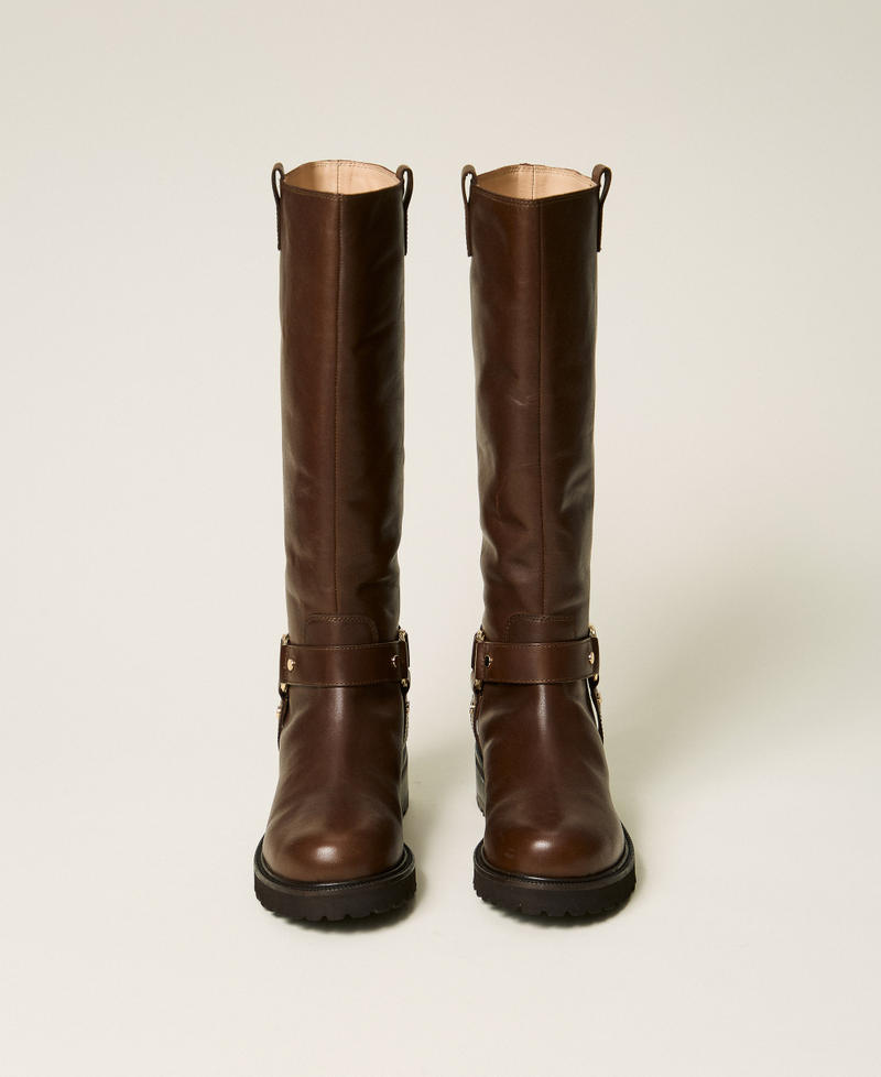 Hohe Bikerstiefeletten aus Leder mit Ring Darkness Brown Frau 262TCP064_13411_04