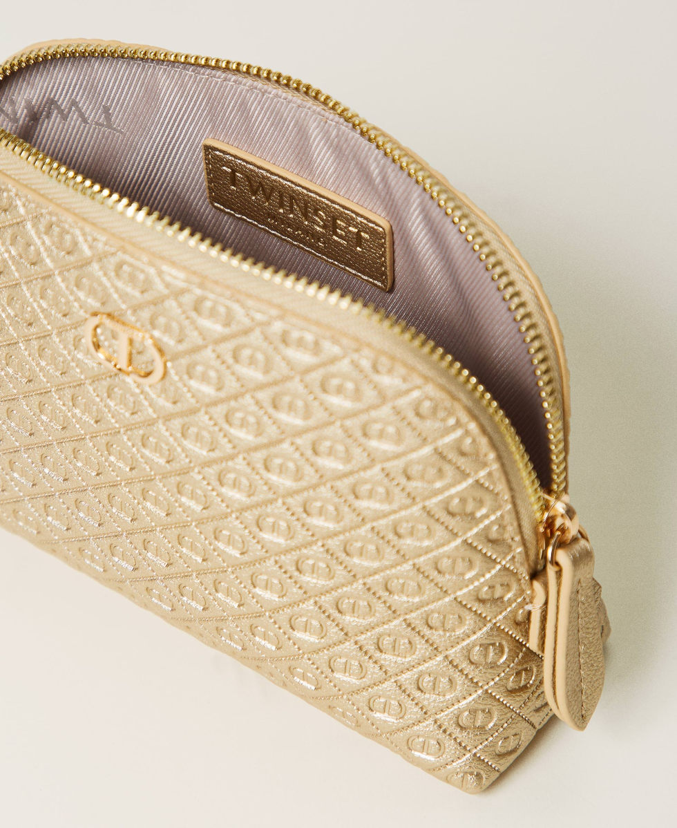Domed beauty pouch with Oval T all over Yellow Gold Woman 251TH7042_10366_03
