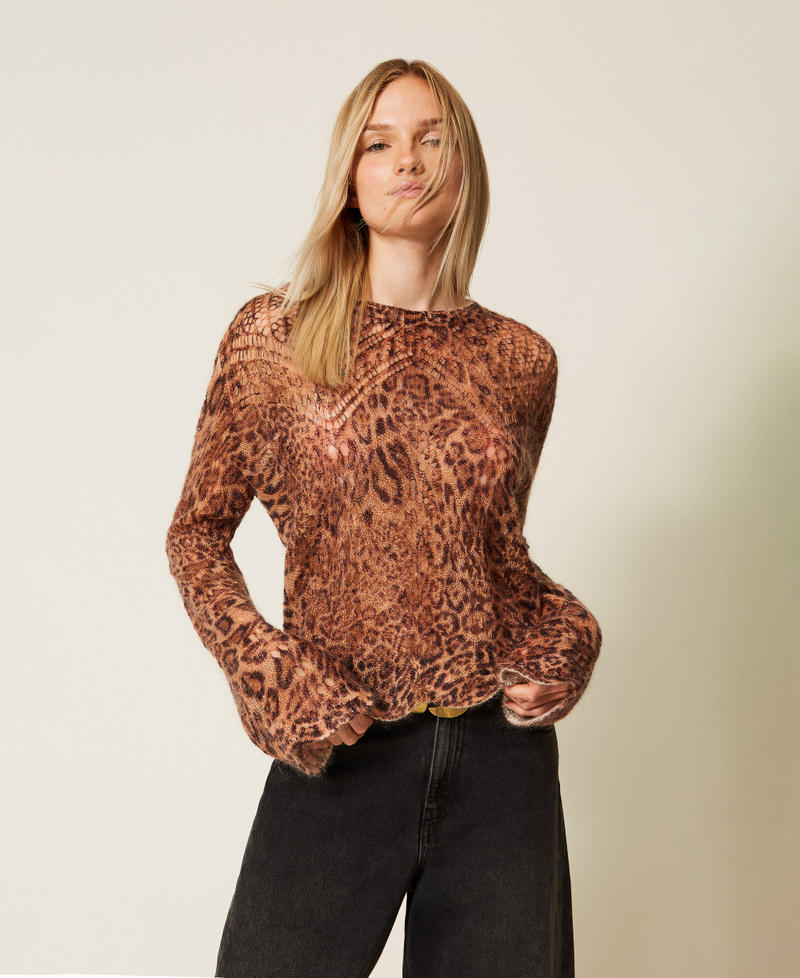 Mohair blend jumper with animal print Coffee/Land Brown Animal Print Woman 252TP3590_12737_01