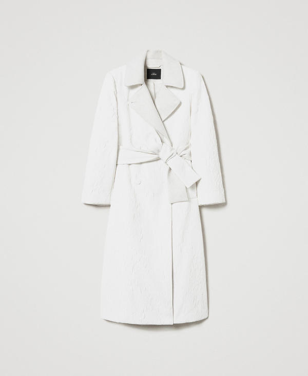 Cappotto doppiopetto goffrato