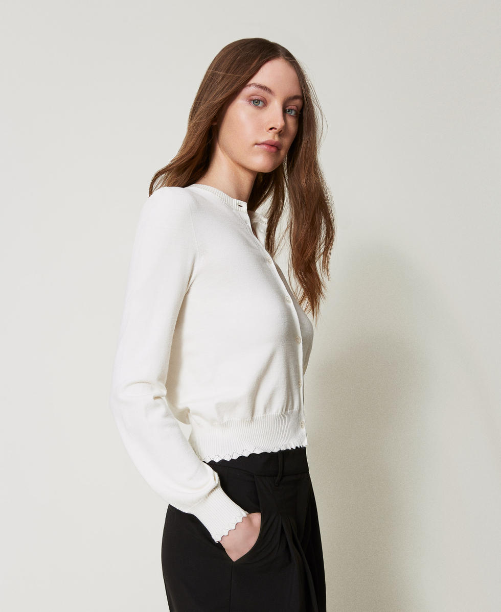 Cardigan avec col Mao et feston Blanc Neige Femme 251TP3015_00282_02
