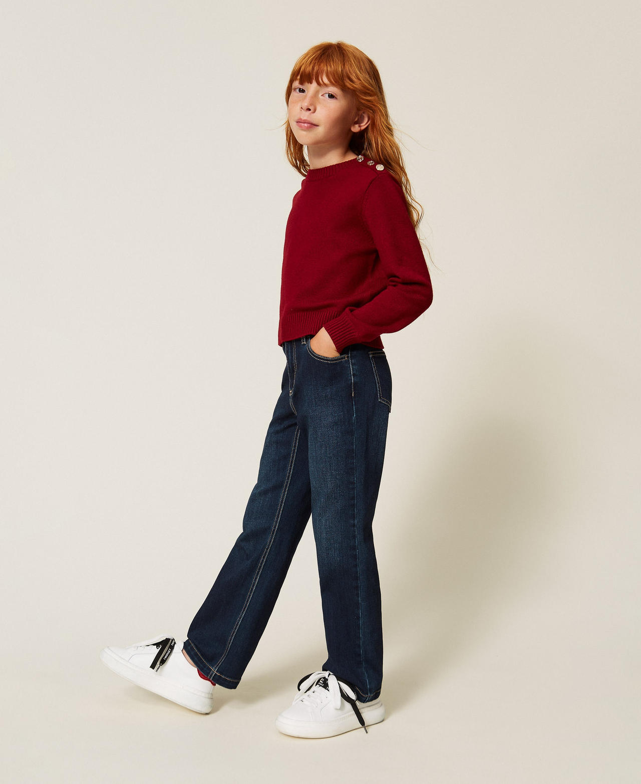 Gerade geschnittene 5-Pocket-Jeans  Mid Light Blue M&auml;dchen 262GJ2210_13872_02