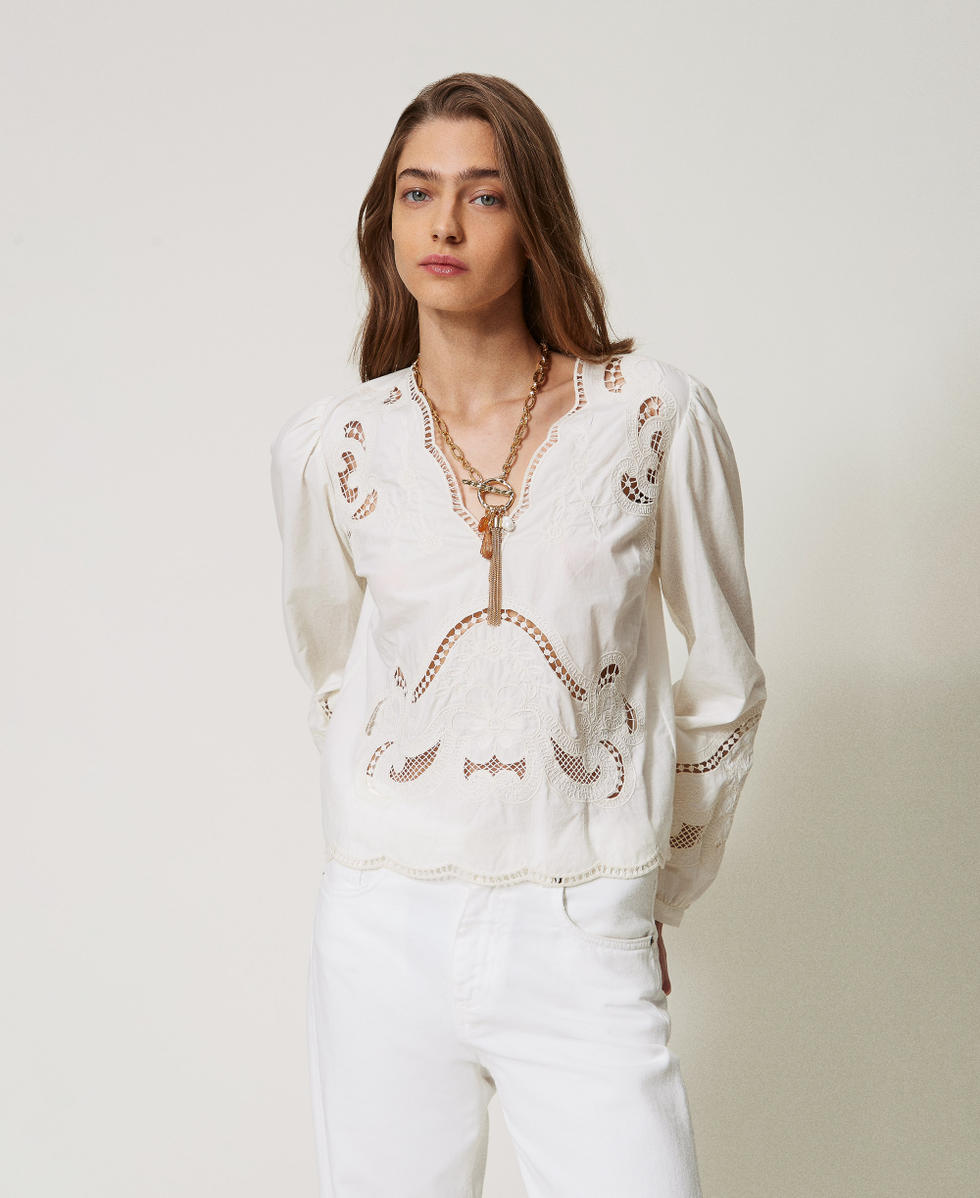 Blouse avec broderies ajour&eacute;es Ivoire Femme 251TT2164_00018_01