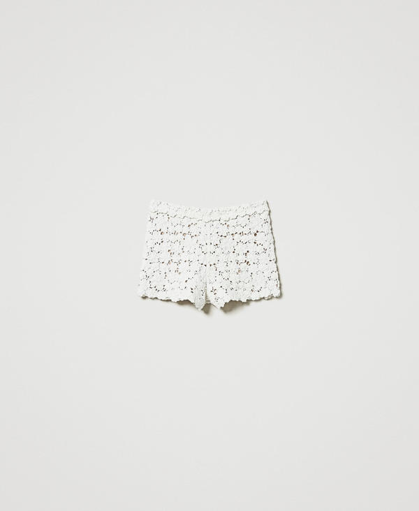 Strickshorts aus Wollmischung mit Stickerei