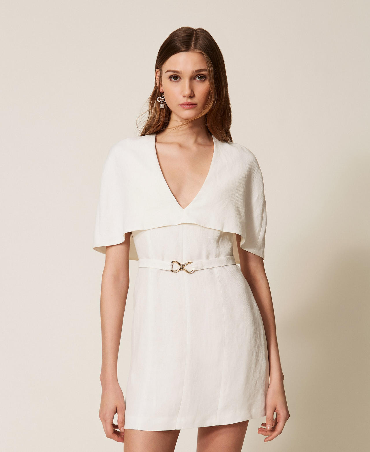 Robe courte cape en lin mélangé