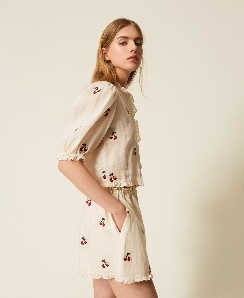 Cropped ramie shirt with cherry embroidery Parchment White/Cherry Red Embroidery Woman 261TT2420_13577_02