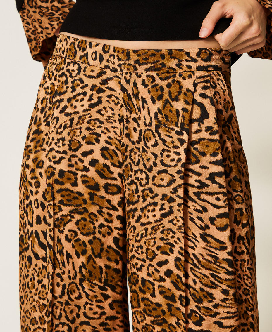 Animal print jacquard trousers Coffee/Land Brown Animal Print Woman 252TP2474_12737_04