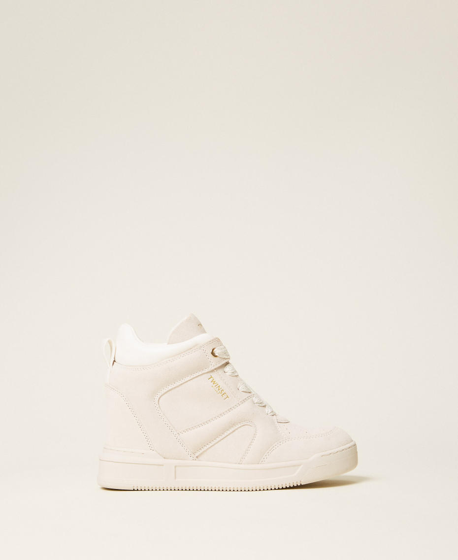 Sneakers aus Veloursleder Weiß Schnee Frau 252TGT016_00282_01