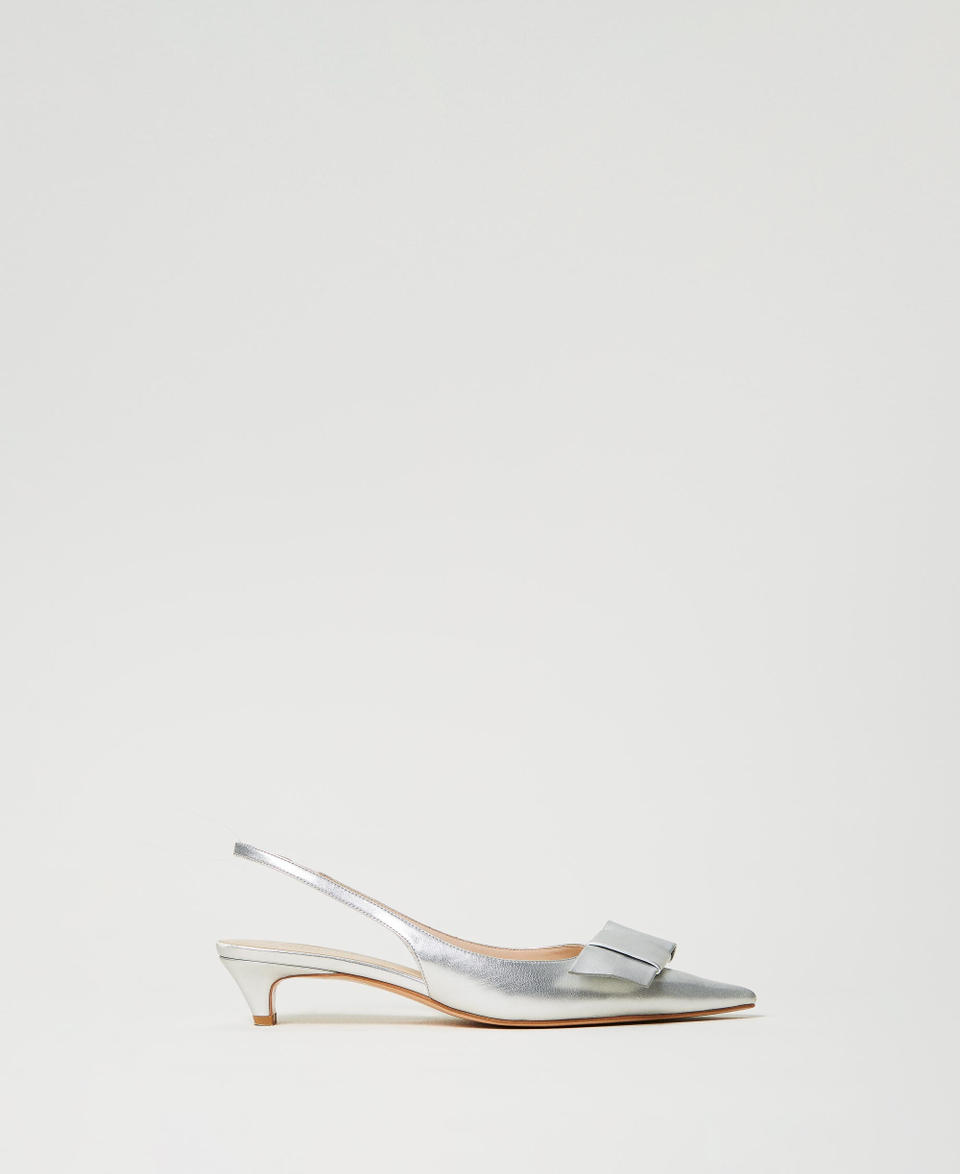 Sling back court shoes with bow Silver Woman 251TCP090_00995_01
