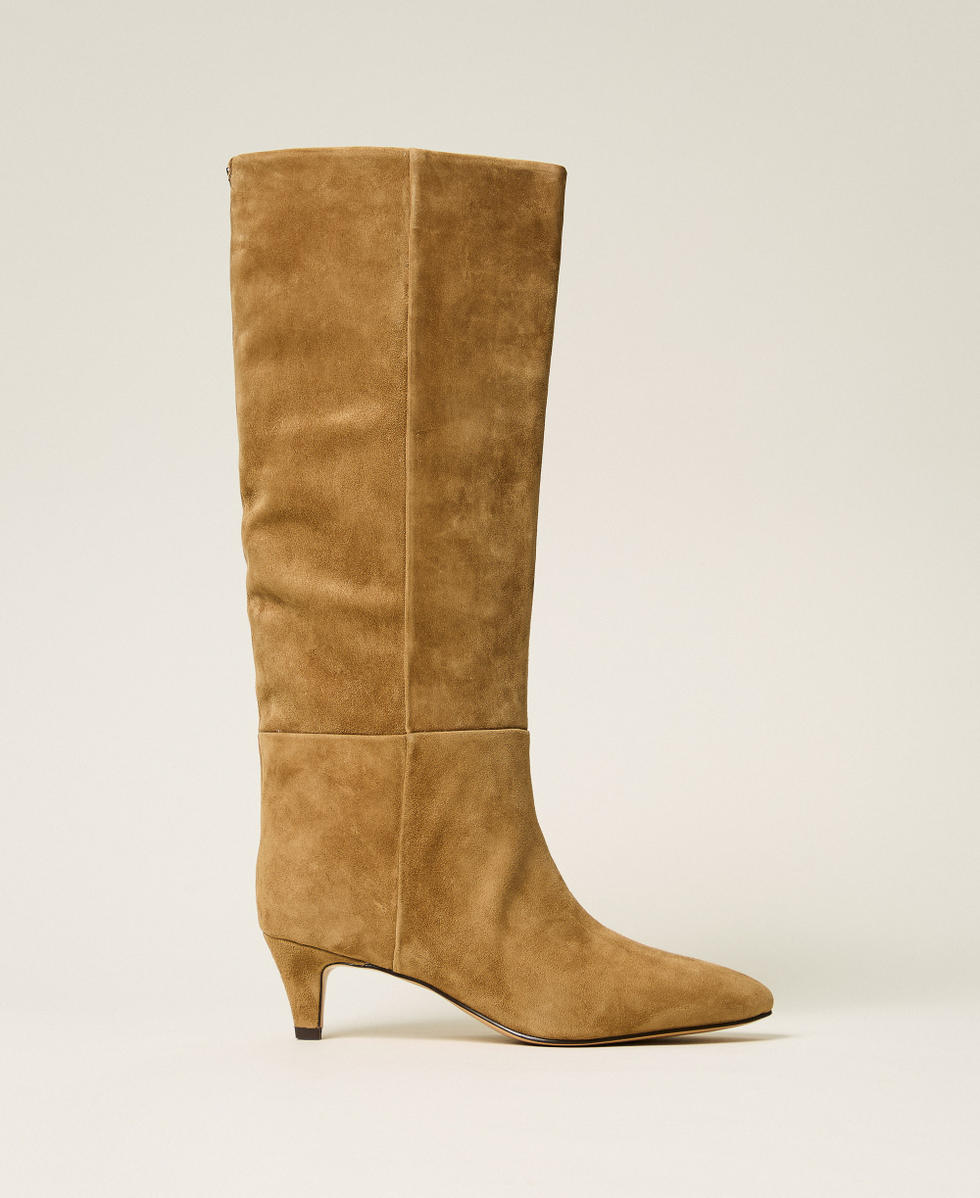 Hoher Stiefel aus Veloursleder &bdquo;Oak&ldquo;-Beige Frau 262TCP140_05065_01