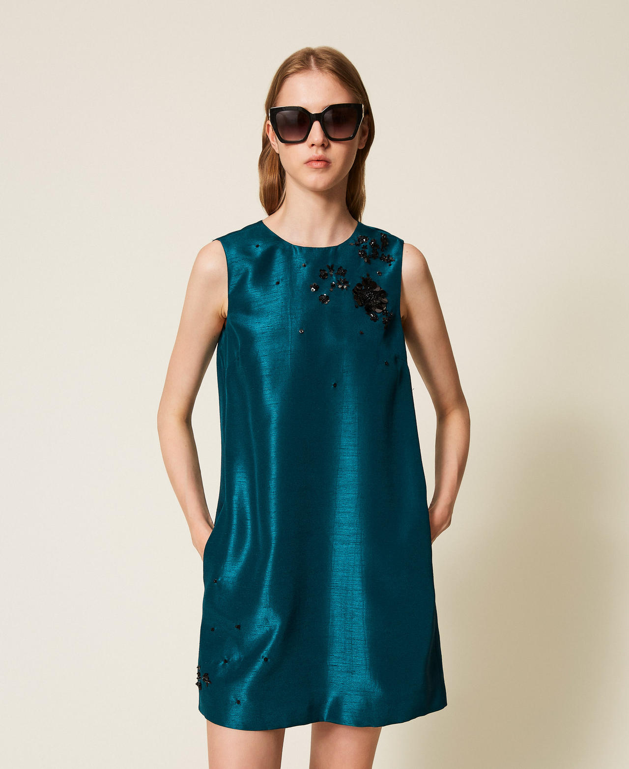 Short shantung dress with hand-embroidery Green Heron Woman 252AP2180_12557_01