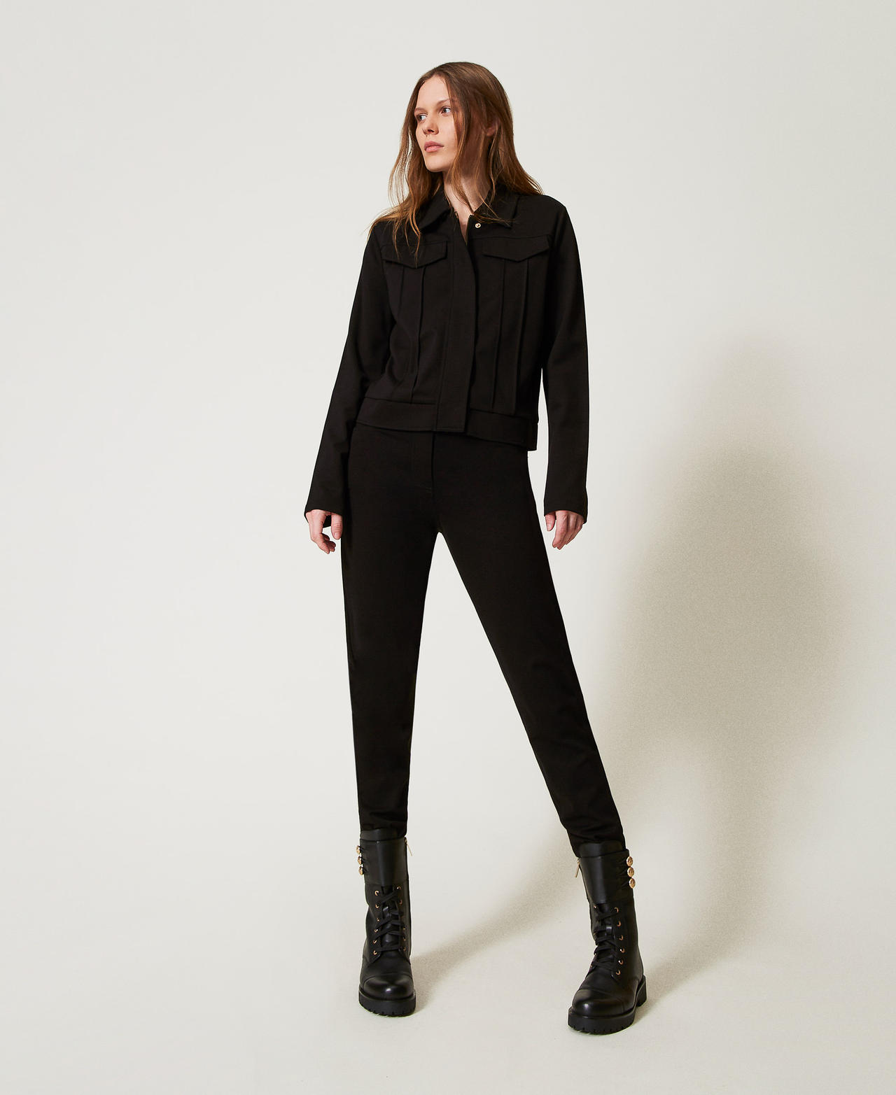 Straight fit trousers with pleats Black Woman 251LL2RCC_00006_02