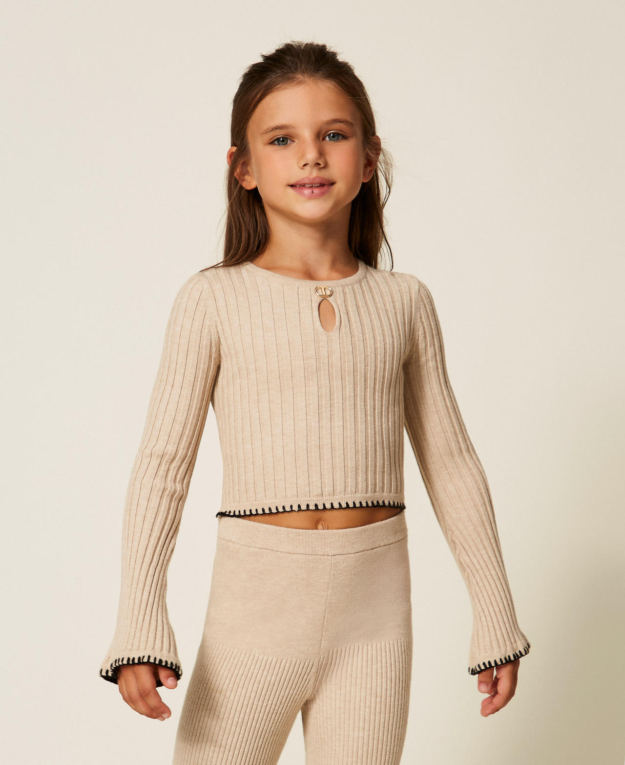 Rib knit crew neck jumper with embroidery Biscuit Beige Girl 252GJ3092_10884_01