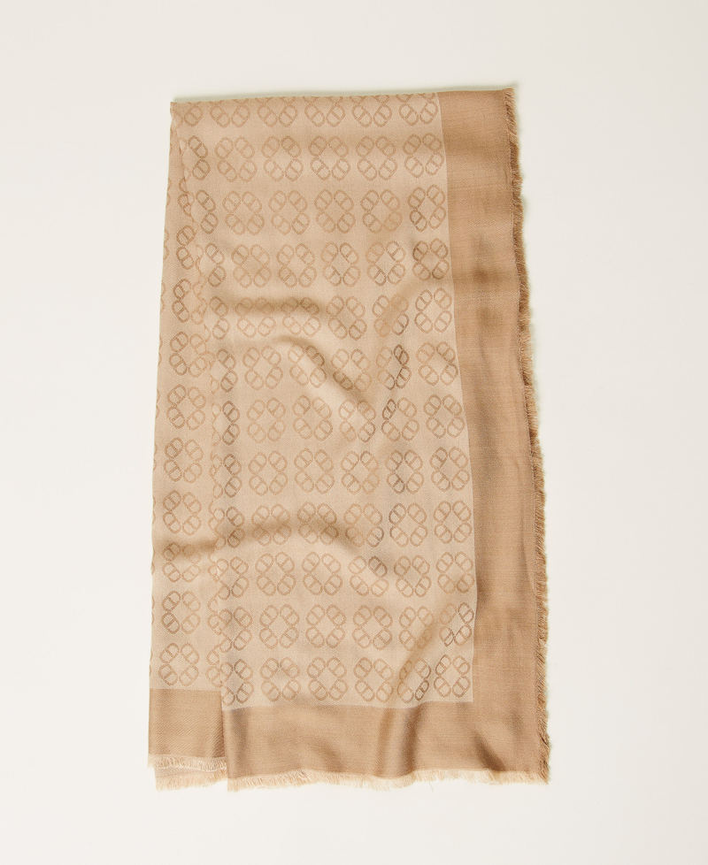 Jacquard keffiyeh with Oval T