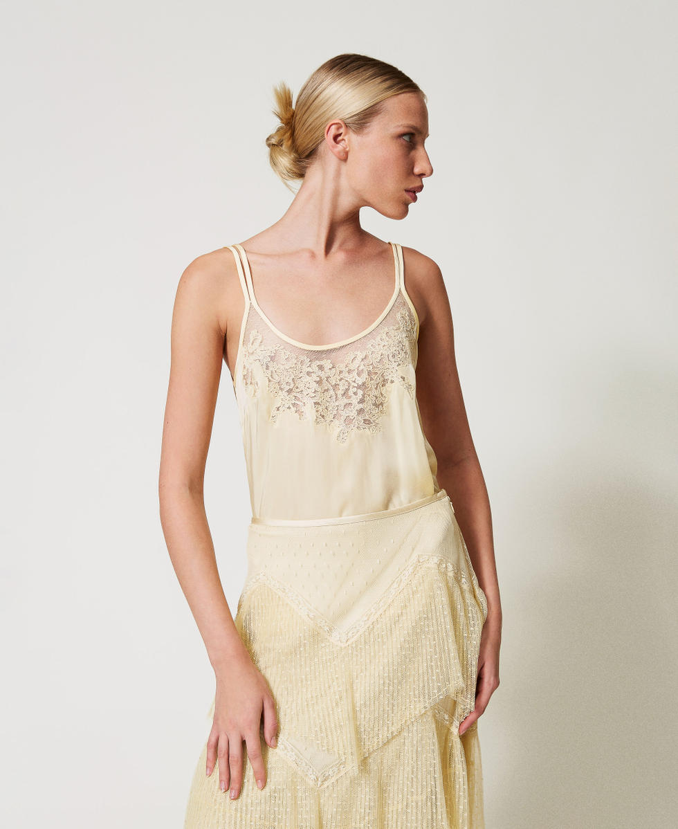 Satintop mit Stickerei Vanilla Frau 251TP2371_12143_05