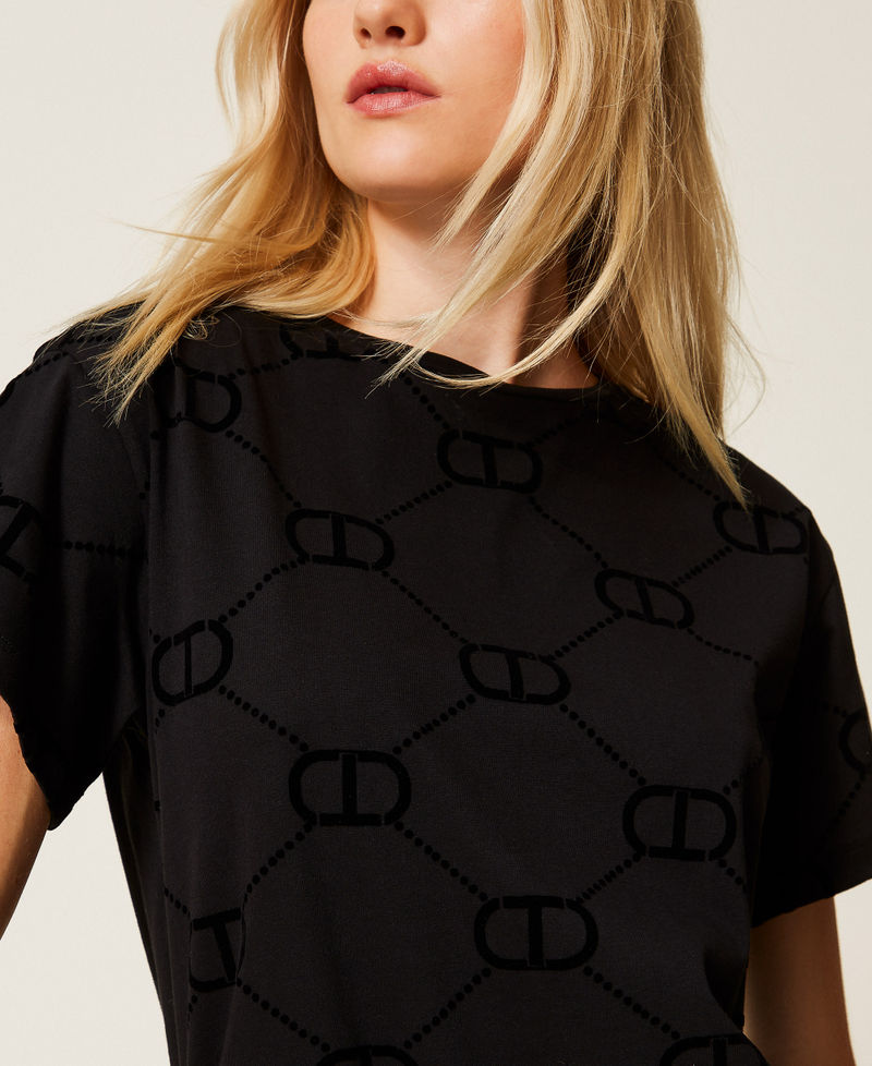 T-shirt with Oval T flock print Black Woman 252TP2055_00006_04