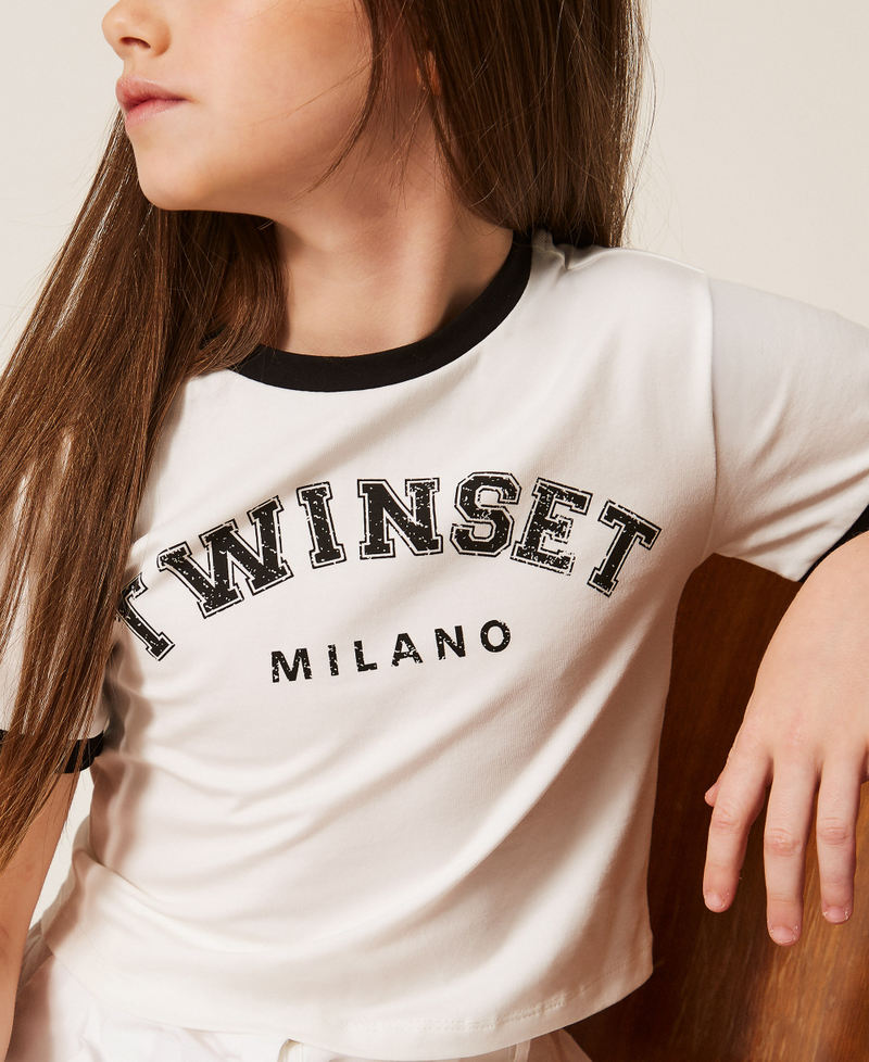 T-shirt regular avec imprim&eacute; sigl&eacute; Bicolore Blanc Cass&eacute;/Noir Fille 261GJ2253_10973_04