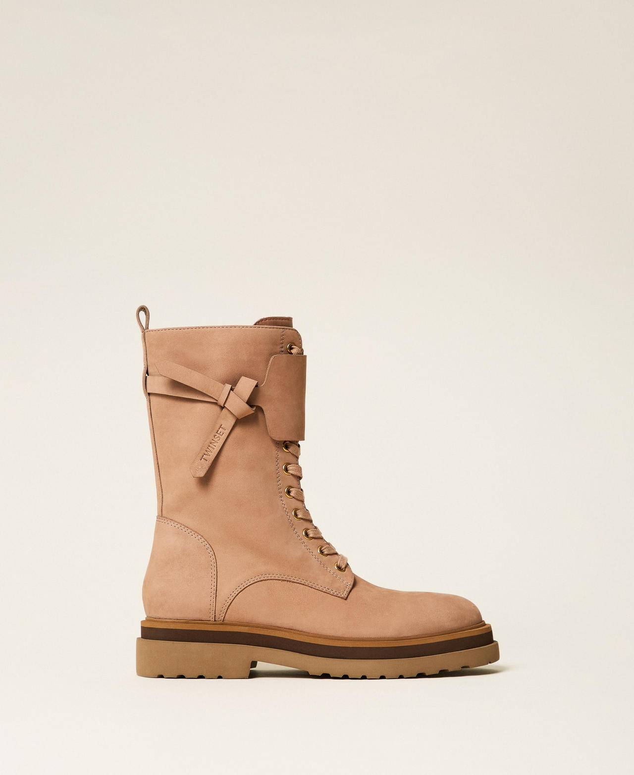 Leather combat boots with insert