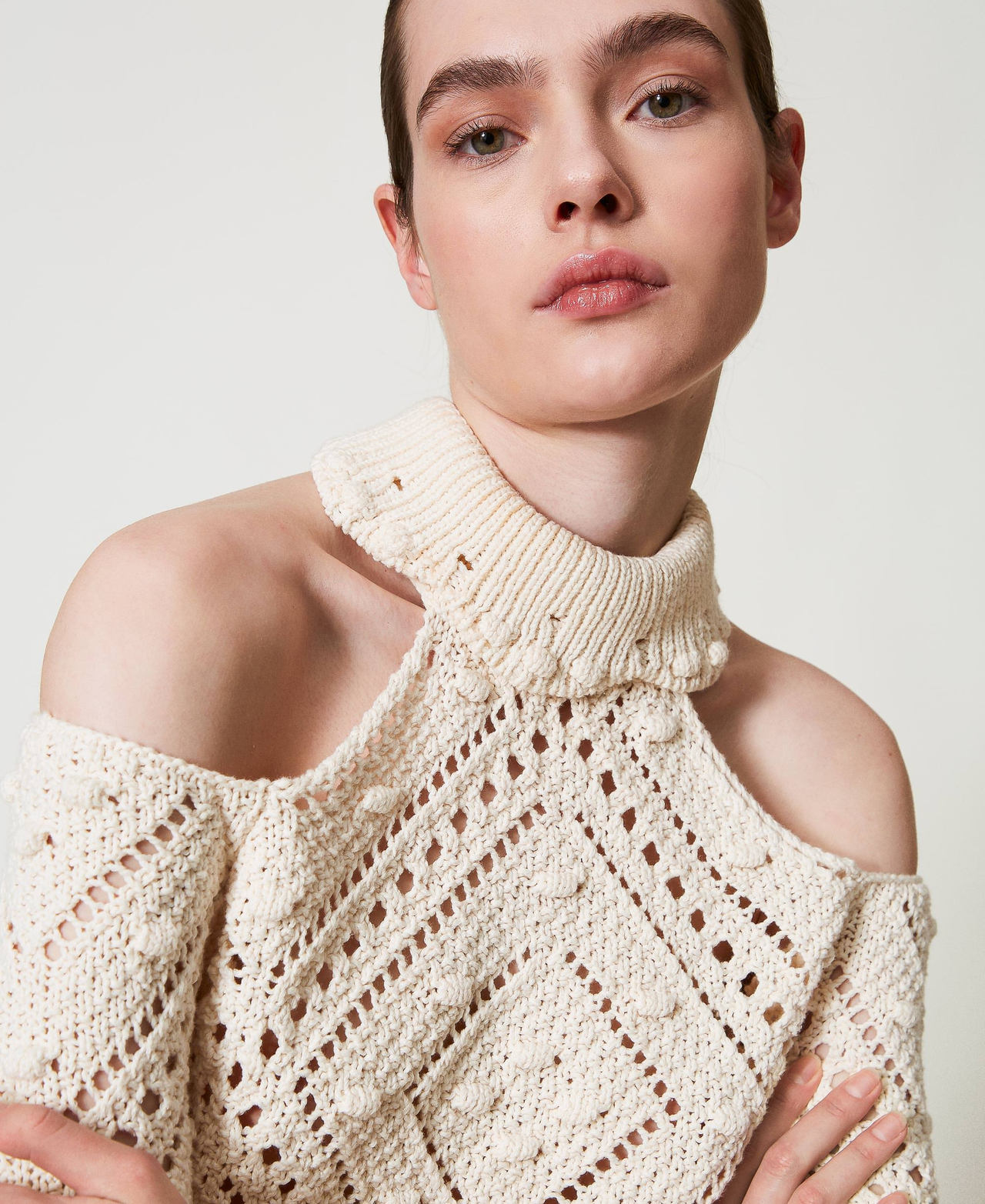 Openwork cropped turtleneck jumper Woman, Beige | TWINSET Milano
