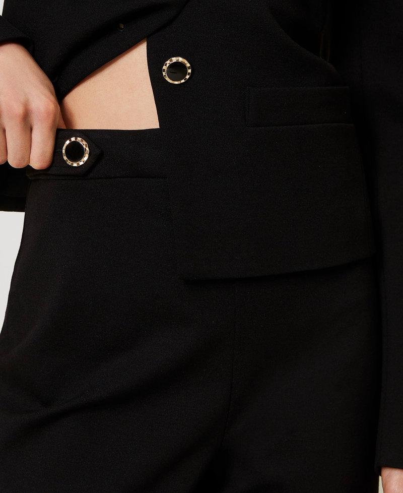 Wide-Leg-Hose mit Schmuckknöpfen Schwarz Frau 251TP2132_00006_04