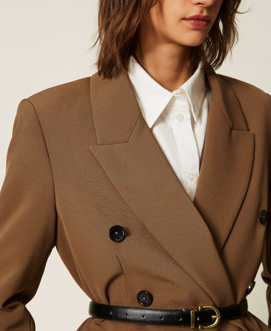 Chaqueta blazer de cady con cintur&oacute;n Teak Mujer 262LI2DQQ_13661_04