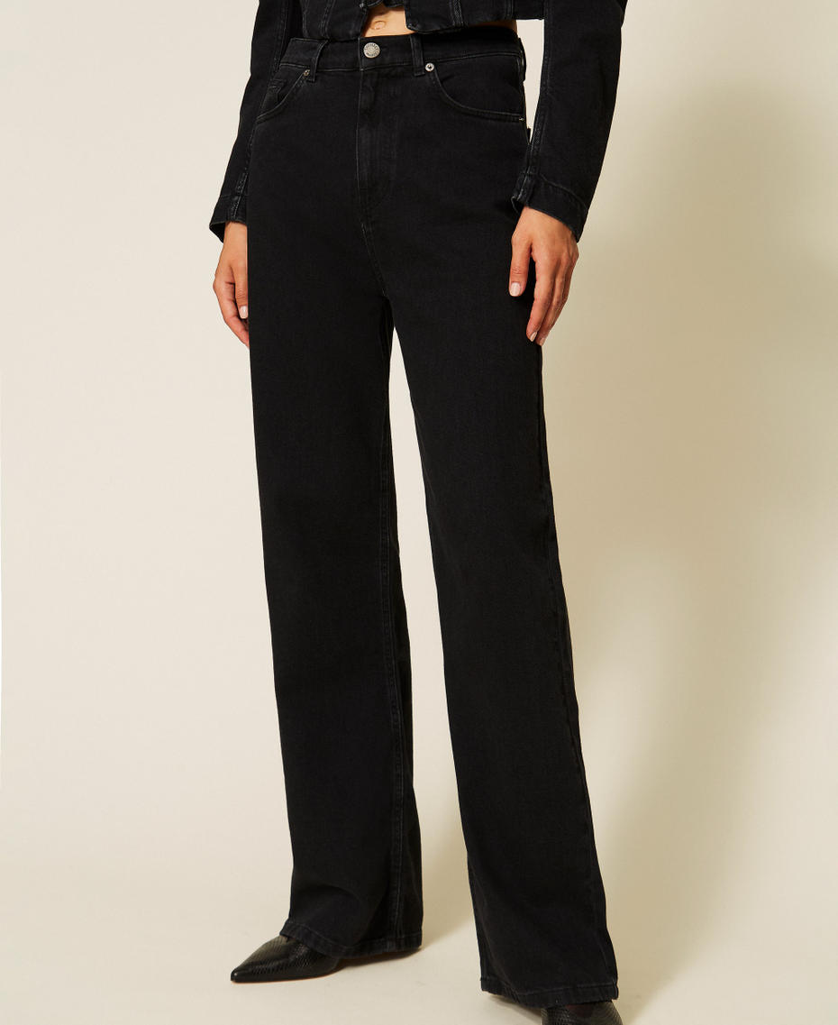 Black wide leg jeans with five pockets Black Denim Woman 262TP2521_01103_04