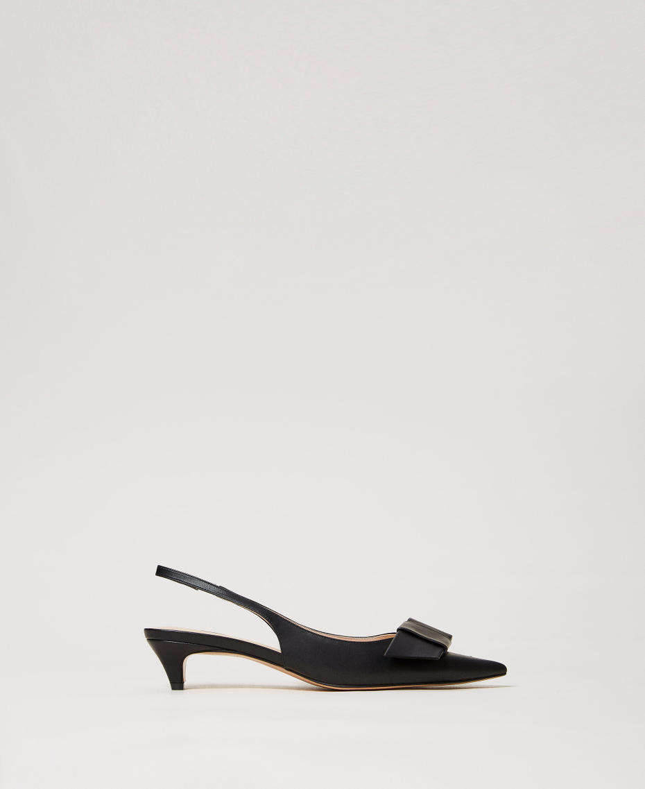 Sling back court shoes with bow Black Woman 251TCP090_00006_01