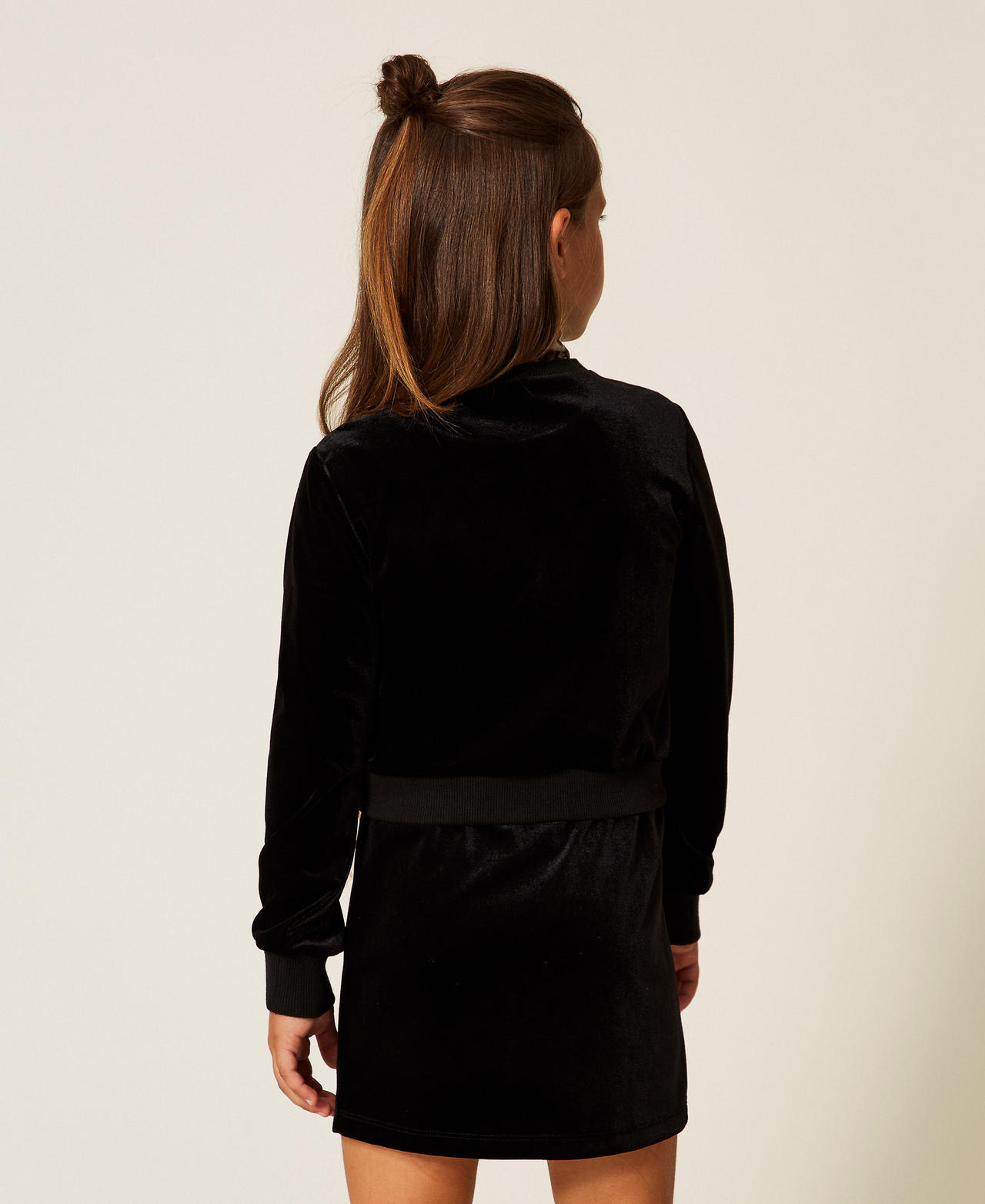 Chenille sweatshirt with Oval T Black Girl 252GJ2033_00006_03