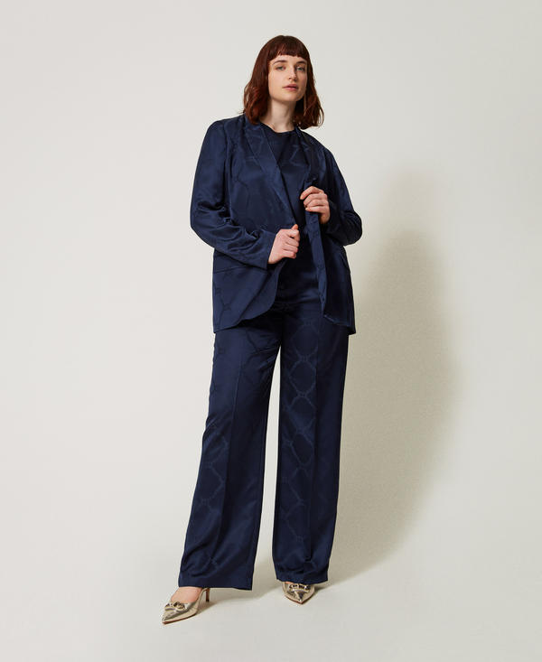 Trousers with jacquard Oval T