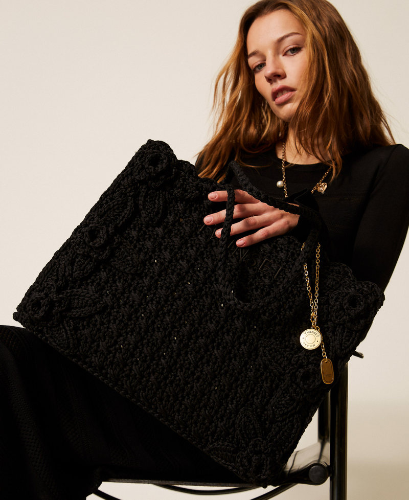 Crochet shopper bag with charms Black Woman 261TB7510_00006_T0