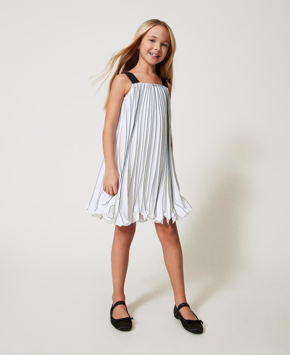 Robe courte pliss&eacute;e avec imprim&eacute; Bicolore Blanc Glace / Noir Fille 251GJ2QL0_02849_01